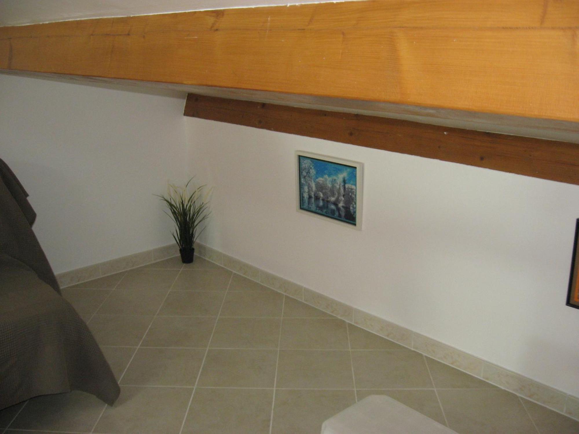 T 2 Avec Velux Sous Les Combes De 34 M2 Apartment Ла Лонд-ле-Мор Екстериор снимка